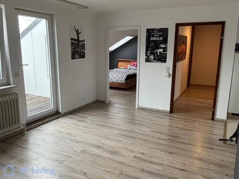 2-Zimmer-Wohnung mit großer Loggia